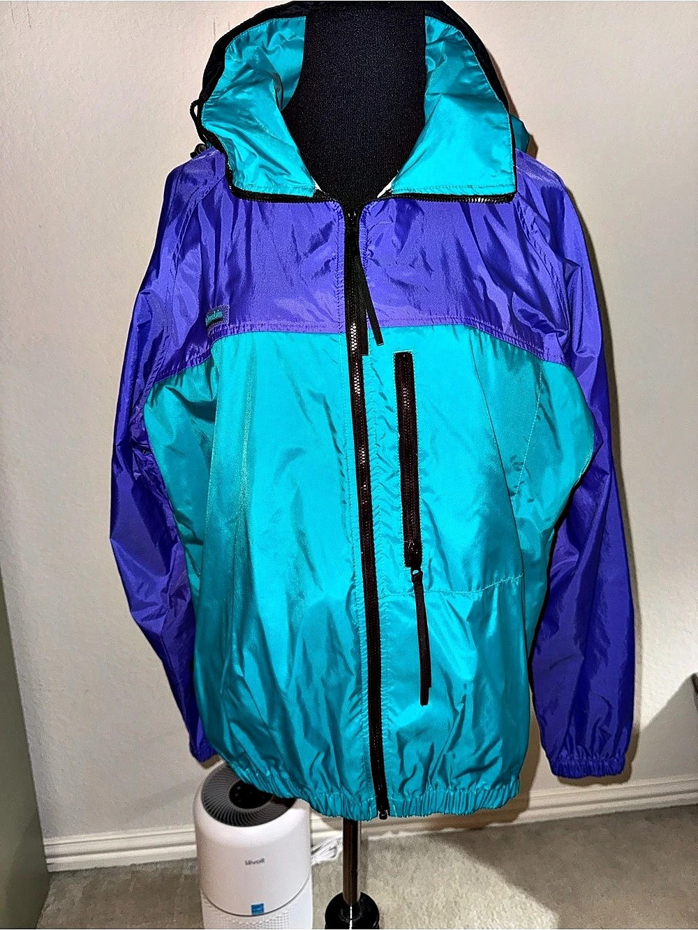 Columbia Men's Color Block Windbreaker Purple & Blue Size Medium